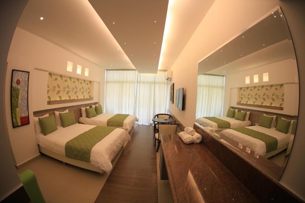 Sawary Beach Hotel บาทรูน ห้อง รูปภาพ