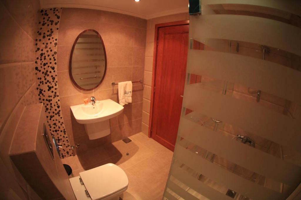 Sawary Beach Hotel บาทรูน ห้อง รูปภาพ