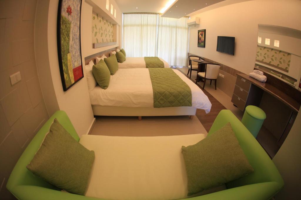 Sawary Beach Hotel บาทรูน ห้อง รูปภาพ